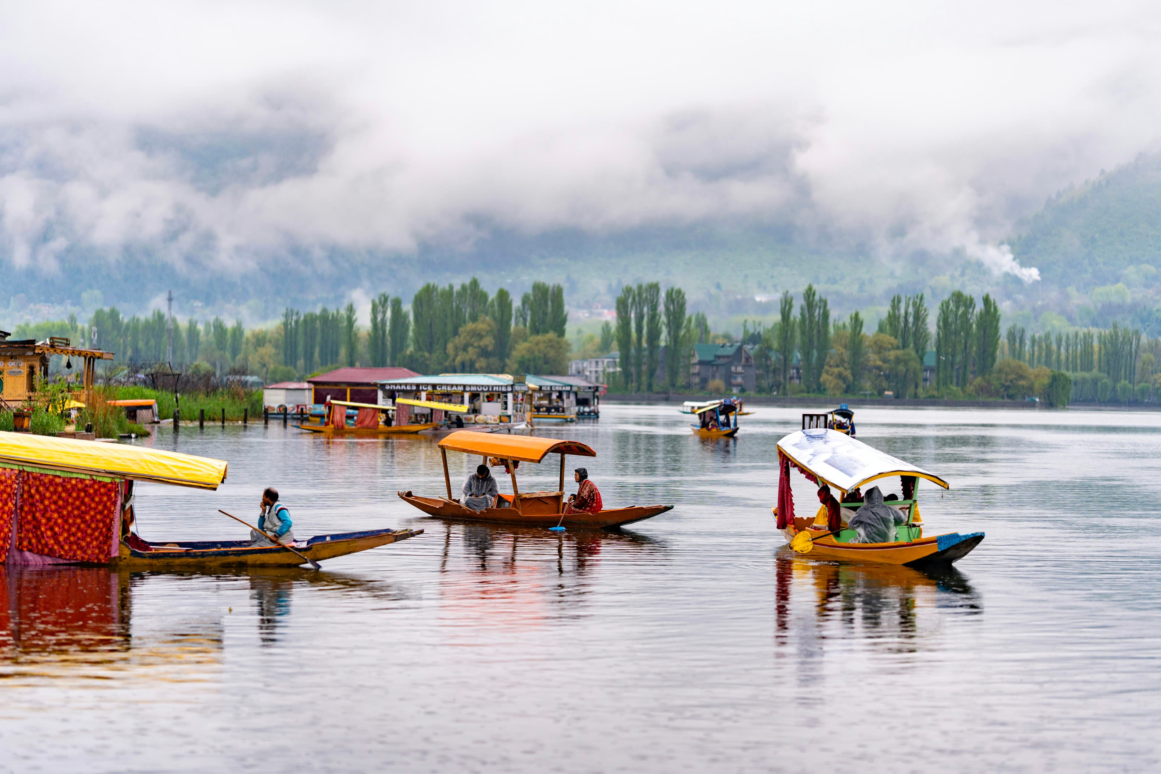 Kashmir Backpacking Group Trip